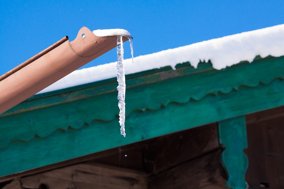 roof gutter